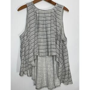 Free People Turn It Up Tank - Size M - Hi-Lo Flair Style w/ Keyhole Back